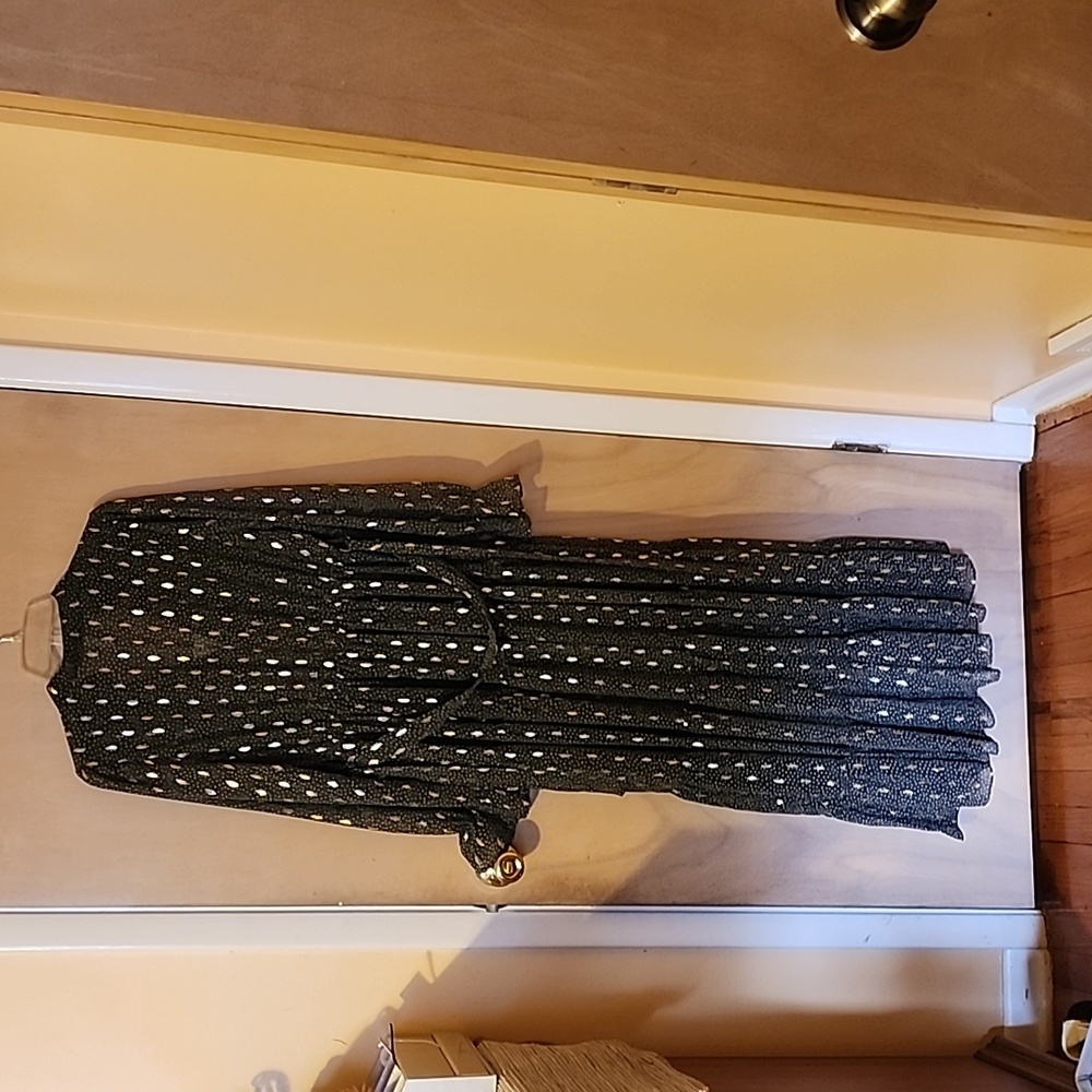 Maxi dressblack,beige with gold leaves .size M NWT - Picture 4 of 6